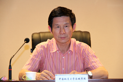 第十二期入党积极分子培训班举行开学典礼