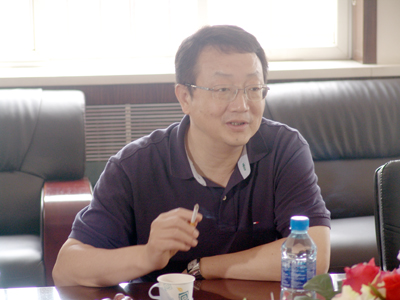 地大北京党委书记王鸿冰莅临我院调研指导
