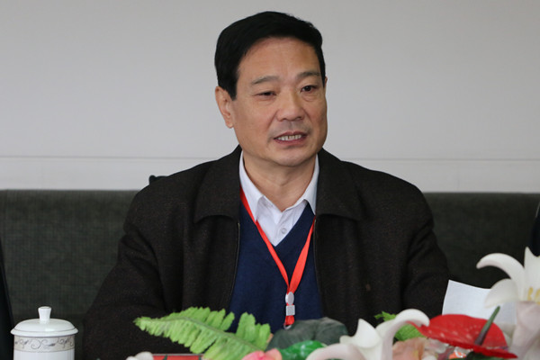 中国石油大学胜利学院院长助理吴明银一行来beat365参观考察