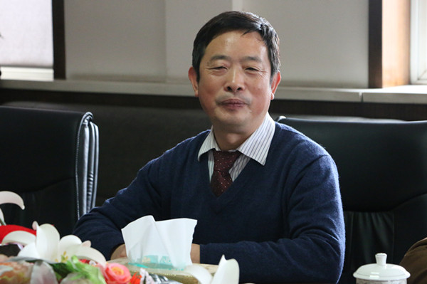 中国石油大学胜利学院院长助理吴明银一行来beat365参观考察