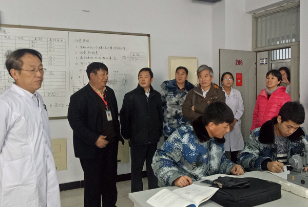 中国石油大学胜利学院院长助理吴明银一行来beat365参观考察