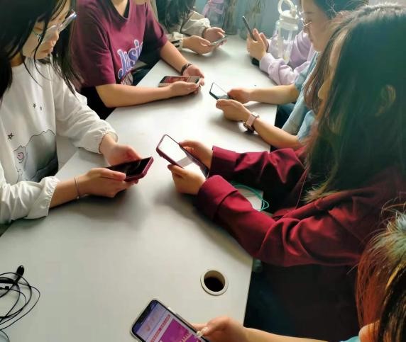 国家安全 你我有责 ——beat365官网组织学生线上观看国家安全教育视频