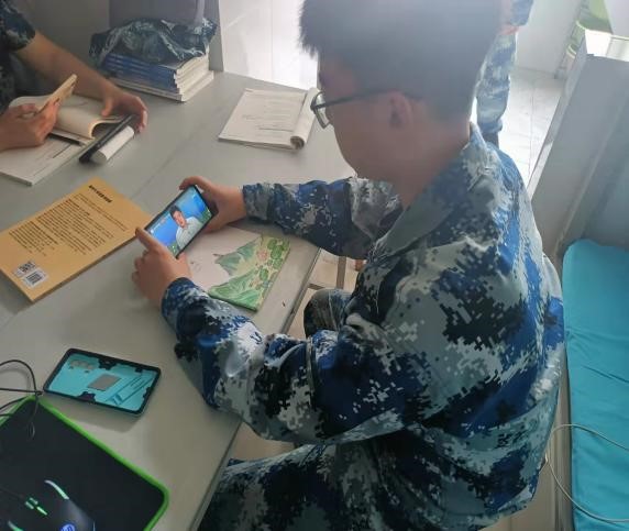 国家安全 你我有责 ——beat365官网组织学生线上观看国家安全教育视频