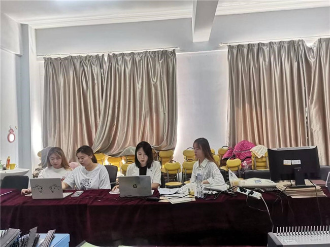 青春魅力与创新智慧——beat365学子参加“三创”赛河北省赛获得佳绩