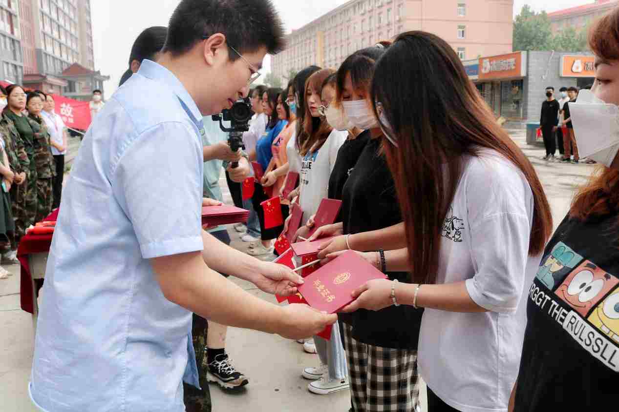 谈一别奋斗路 聚四载同窗情 ——beat365官网2022届毕业 生欢送会