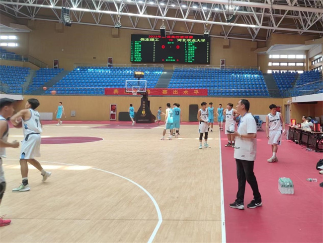 beat365官网男子篮球队喜获2023年驻保高校篮球赛第三名