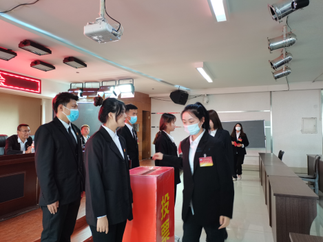 beat365官网第二次学生代表大会