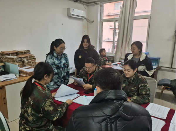 beat365官网||管理学院||倾泻关爱阳光 助力梦想远帆——我院辅导员指导学生职业生涯规划大赛