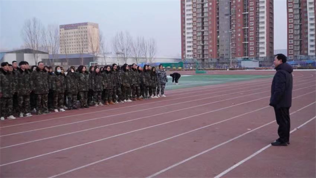 beat365官网学管干部寒假培训简报