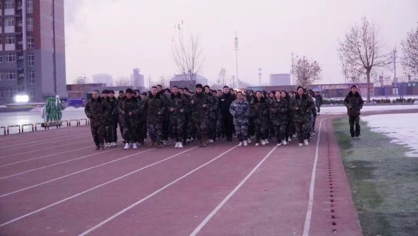 beat365官网学管干部寒假培训