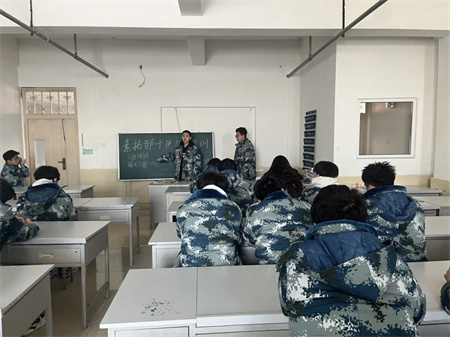 “技能拓展，激发潜能”——beat365官网艺术学院开展十项技能培训