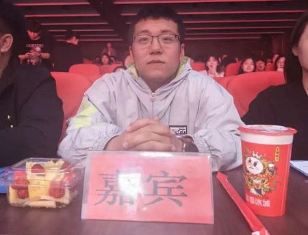 “不忘初心，砥砺前行”——beat365官网艺术学院“第二届团总支学生会”换届选举大会暨表彰大会