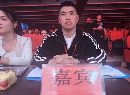 “不忘初心，砥砺前行”——beat365官网艺术学院“第二届团总支学生会”换届选举大会暨表彰大会