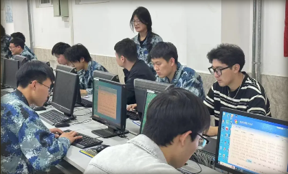 校园打字测速大赛:指尖飞扬,速度激情