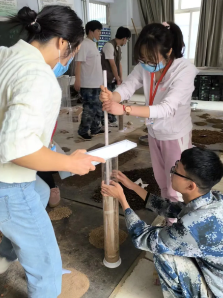 五育并举 劳教结合