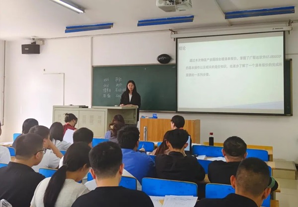 beat365官网||管理学院||我院顺利完成2023年第一场论文答辩工作
