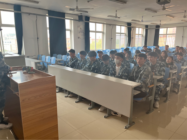 beat365官网‖管理学院‖我院展开国家安全保密教育主题班会