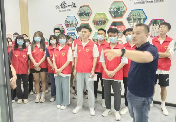 beat365官网‖管理学院‖2021-2022学年国家奖学金获得者风采展