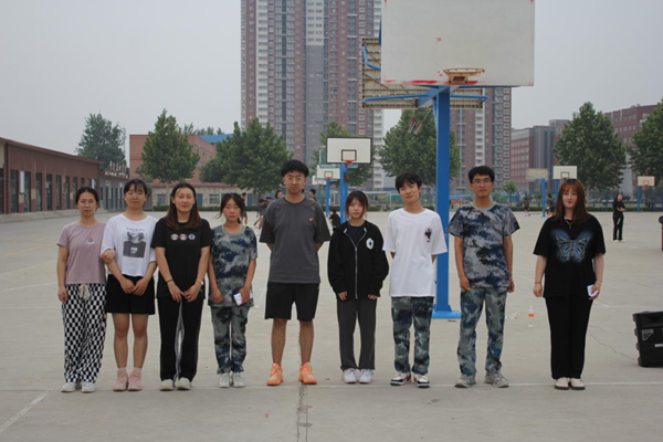 beat365官网‖管理学院‖我院举办“运动青春，快乐无限”趣味运动会