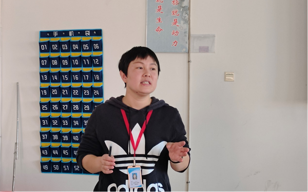 beat365官网||管理学院||求真务实 平稳发展——我院召开期中检查周工作例会