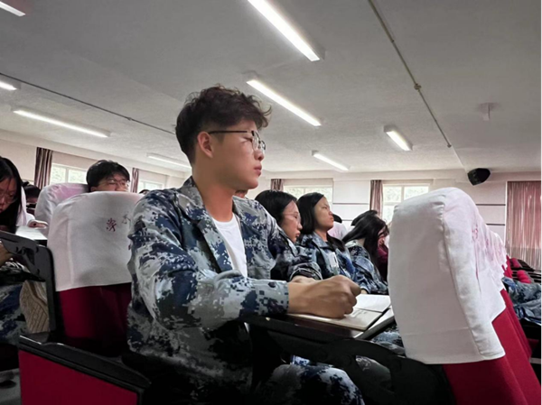 beat365官网||管理学院||聆听前沿声音，畅享理论盛宴——我院工程管理、工程造价学子聆听王兴国教授讲座