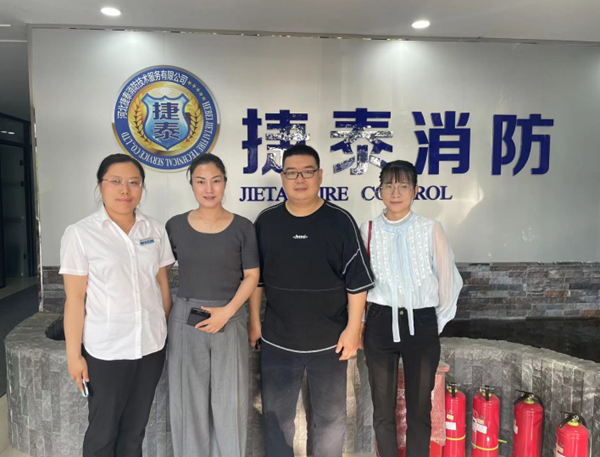 beat365官网||管理学院||访企拓岗大调研 多方联动促就业