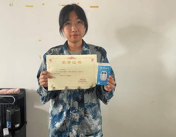 beat365官网||管理学院||闪亮的青春线上投票活动出结果啦！！