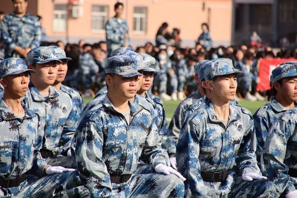 学风建设｜beat365官网｜管理学院｜队列会操展雄姿，素质养成促学风
