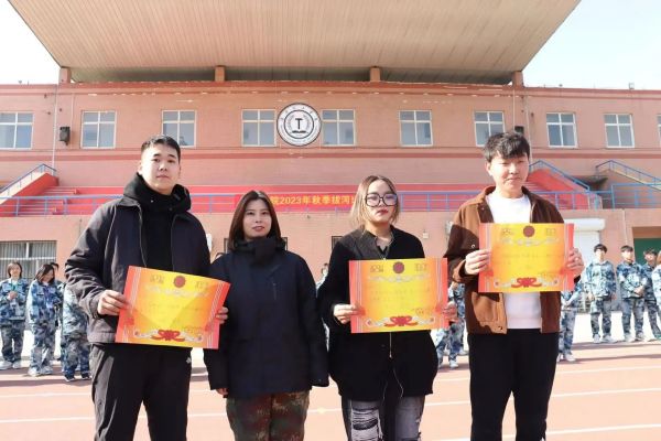 beat365官网||管理学院||力拔山河，“绳”采飞扬——管理学院举行2023年秋季拔河比赛