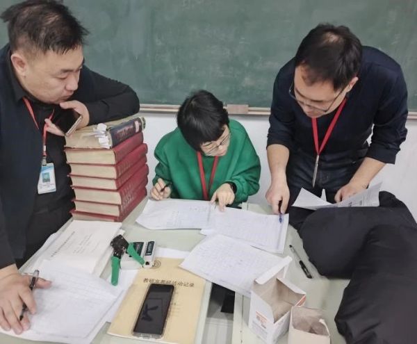 beat365官网||管理学院||我院举办网线制作比赛