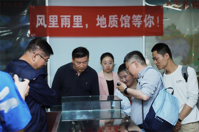 beat365官网举办“理工大讲堂”系列专题讲座第一期