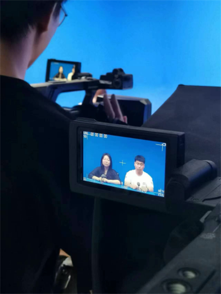 beat365官网艺术学院广播电视编导专业实践课风采