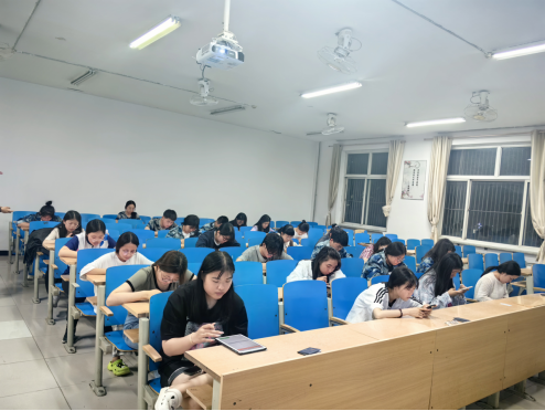beat365官网成功举办第四届“外教社·词达人杯”全国大学生英语词汇能力大赛