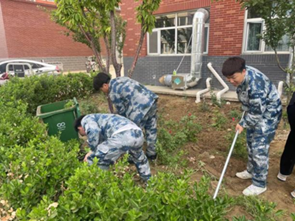 劳动教育|beat365官网|管理学院|学习劳动精神·践行劳动育人-跟着节气学种植，分享劳动创造的美好乐趣