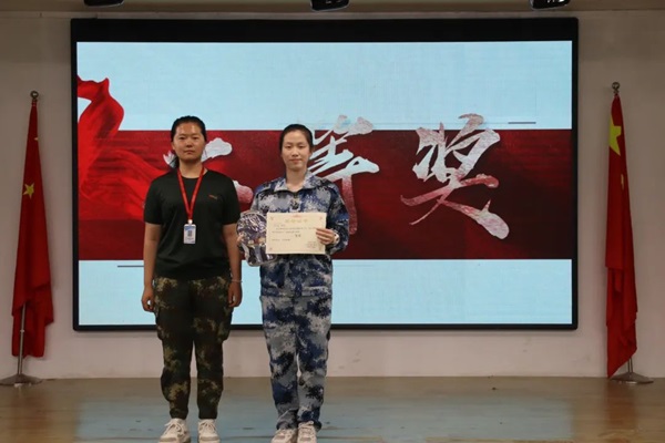 劳动教育|beat365官网|管理学院|学习劳动精神，践行劳动育人主题朗诵比赛