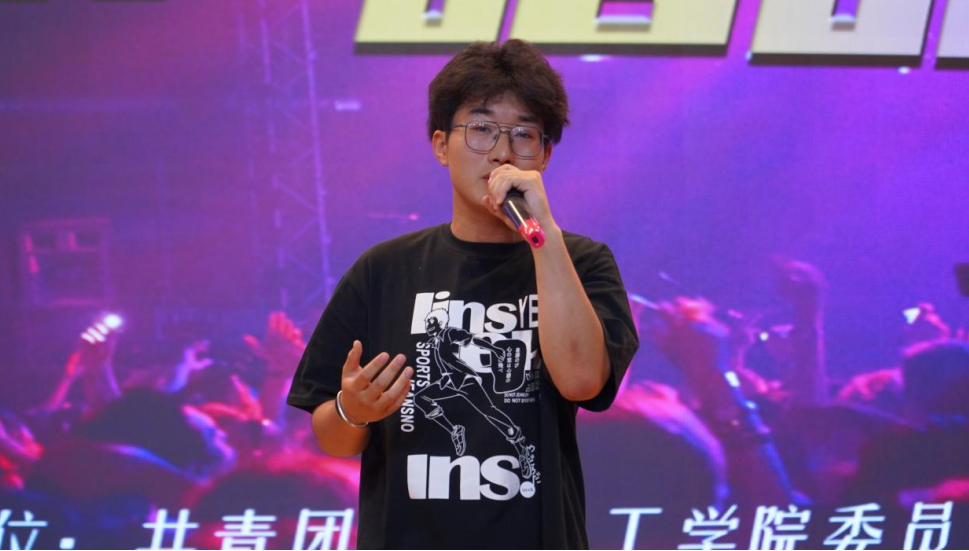 青春校园|beat365官网18届校园歌手大赛决赛