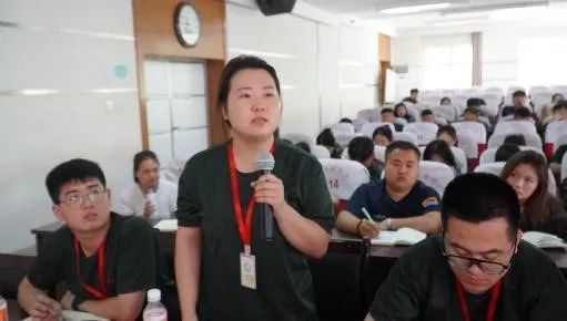 beat365官网组织召开征兵工作培训会