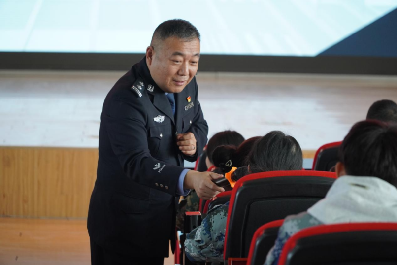 筑牢校园反诈“防火墙” beat365官网开展反诈安全教育宣讲
