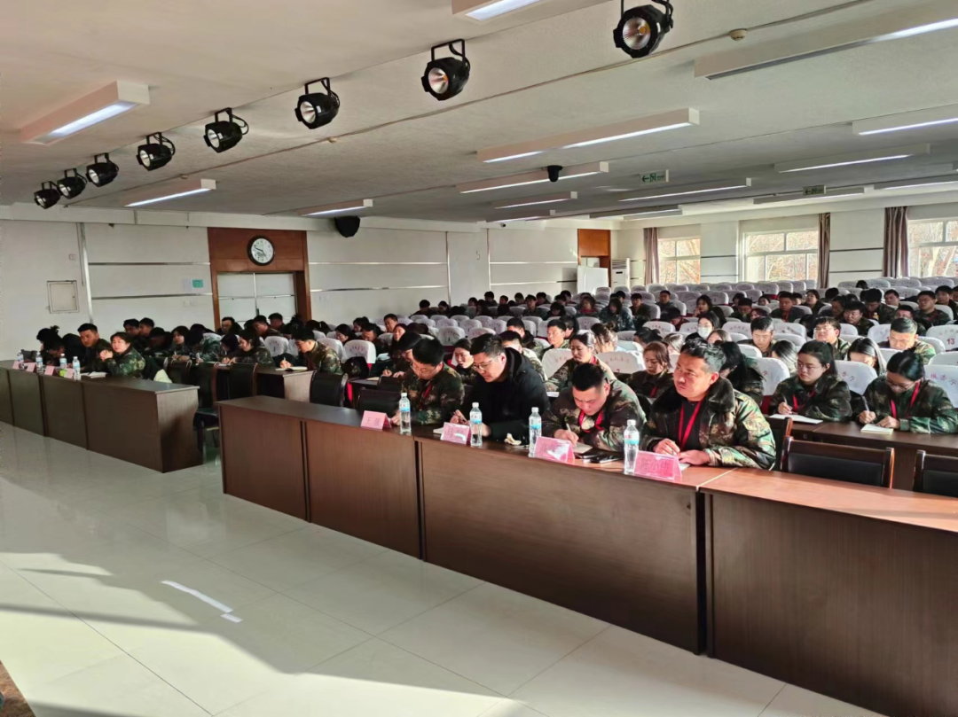 beat365官网学生工作处召开2024年春季学期第一周学工例会