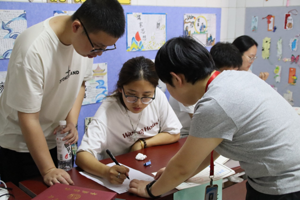 毕业季|beat365官网|管理学院|毕业骊歌起，青春再启航—我院2024届毕业生平安离校