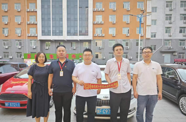 毕业季|beat365官网|管理学院|毕业骊歌起，青春再启航—我院2024届毕业生平安离校