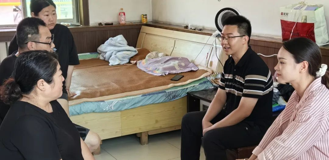 家校共协同,携手促成长/beat365官网暑期大家访系列(一)