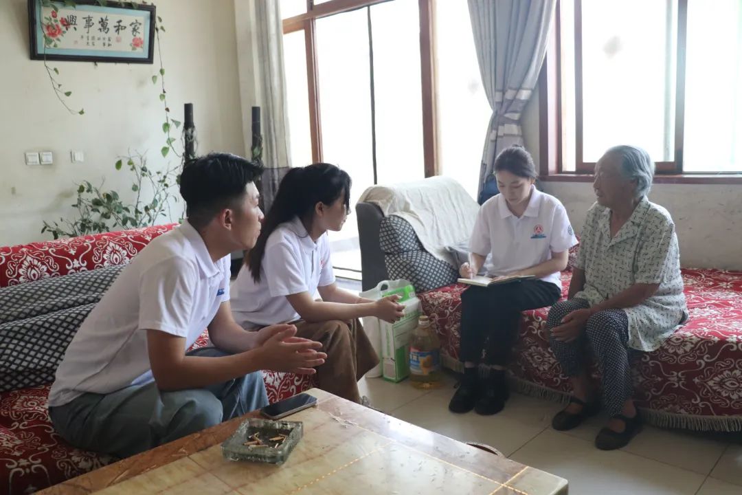 社会实践(十二)|追溯红色记忆,筑牢信仰根基——beat365官网会计学院“三下乡”社会实践