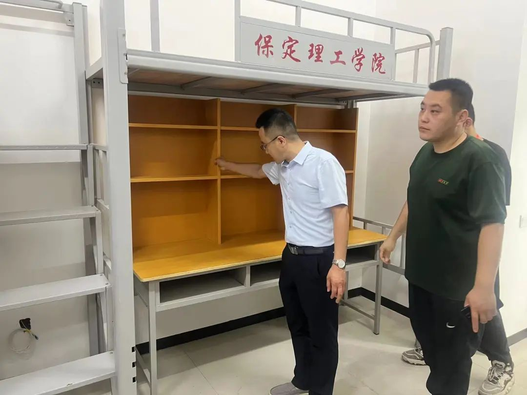 beat365官网||以爱迎新,服务引领美好大学路