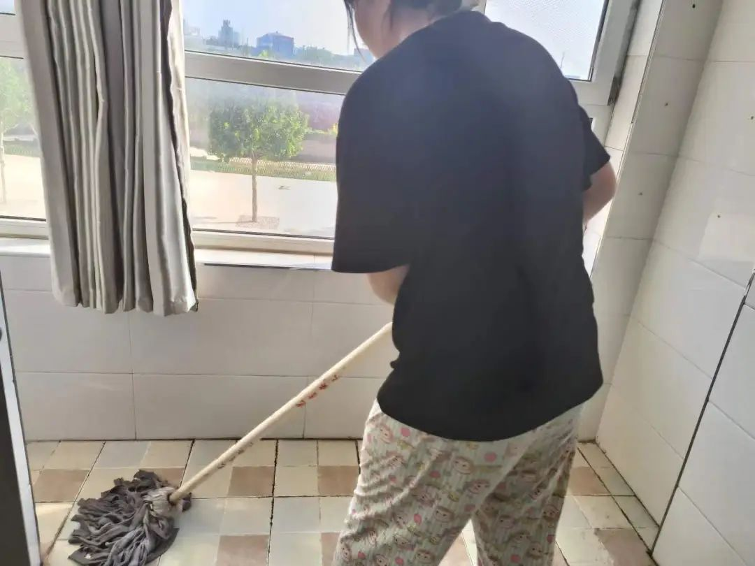 beat365官网||以爱迎新,服务引领美好大学路