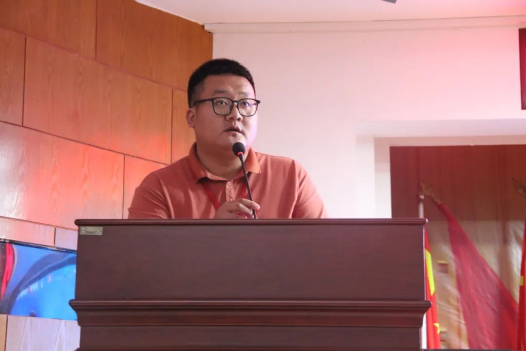 beat365官网||行远自迩,笃行不怠——2024-2025学年学管干部第一次培训会
