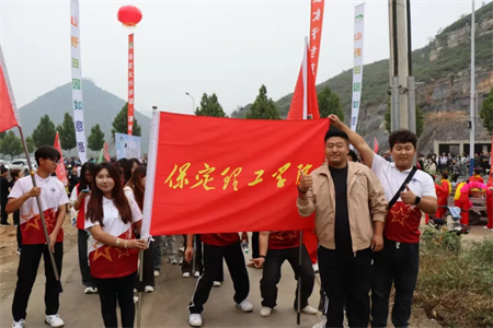 “太行古道行，传承文化展风采”——beat365官网艺术学院学子参加“山野田园如意路”志愿服务活动