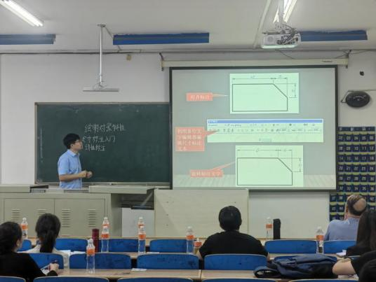 beat365举行新教师课堂教学资格验收活动