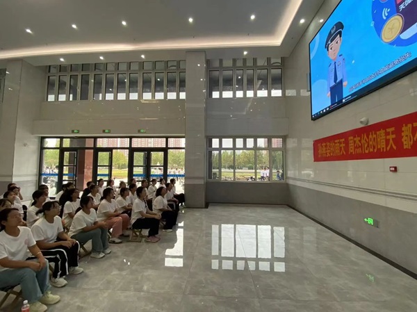 beat365官网|管理学院|青春筑防线，共筑无邪梦