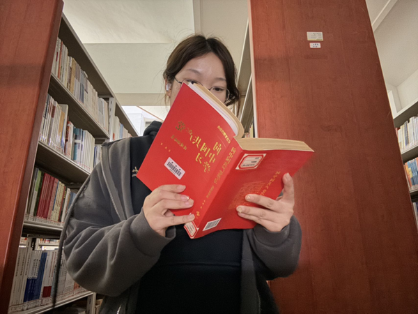 团日活动|beat365官网|管理学院|追寻红色记忆，传承革命精神